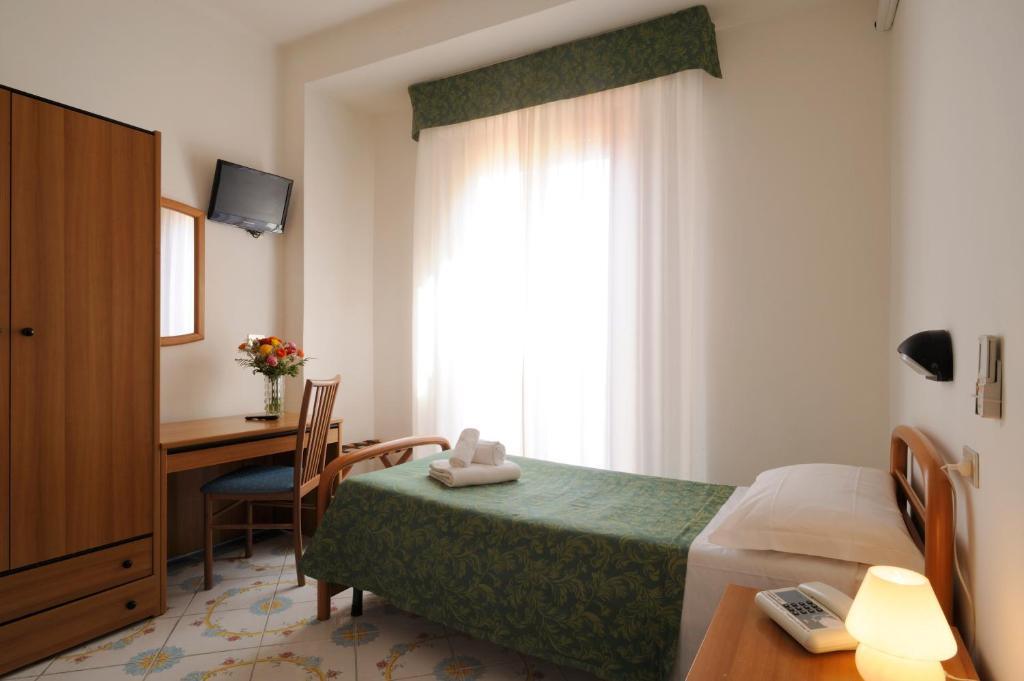 Hotel Delfino ไลเกวญา ห้อง รูปภาพ