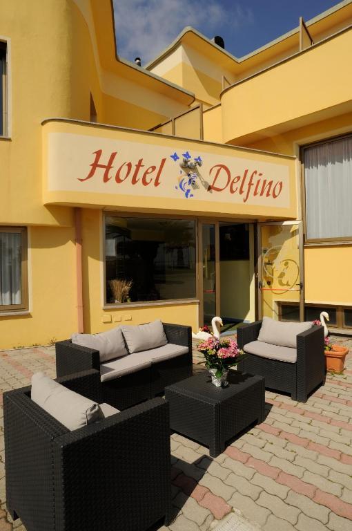 Hotel Delfino ไลเกวญา ภายนอก รูปภาพ